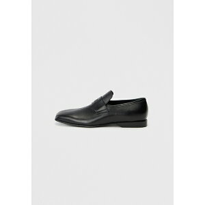 }^}WF Y Xb|E[t@[ V[Y Slip-ons - black