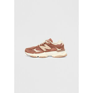 �j���[�o�����X �����Y �X�j�[�J�[ �V���[�Y 9060 UNISEX - Trainers - rich oak