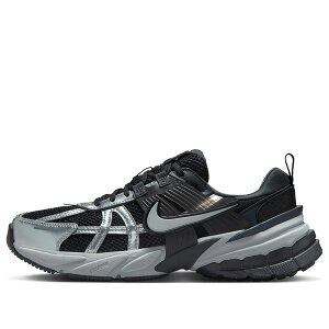 Nike iCL fB[X Xj[J[ Black/Anthracite/Dark Smoke Grey/Metallic Silver y(WMNS) Nike V2K Run 'Black Metallic Silver' FD0736-005z TCY US_W_12