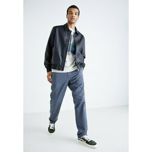 oY fB[X Xj[J[ V[Y SK8 LOW UNISEX - Trainers - black ink