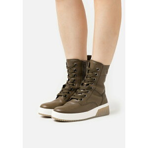 K{[ fB[X u[c V[Y Platform ankle boots - tundra