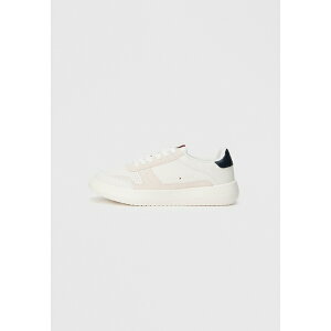 g~[ qtBK[ Y Xj[J[ V[Y MODERN LIGHTCUP - Trainers - ecru