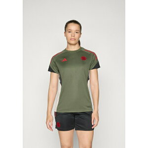 �A�f�B�_�X ���f�B�[�X T�V���c �g�b�v�X FC BAYERN 2025/2026 TIRO25 EUROPEAN COMPETITION TRAINING JERSEY - Club wear - base green