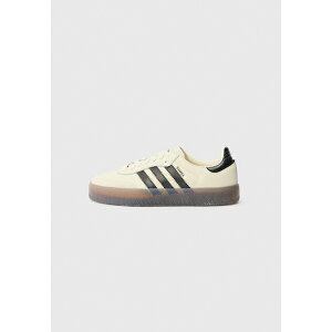 �A�f�B�_�X�I���W�i���X ���f�B�[�X �X�j�[�J�[ �V���[�Y SAMBAE - Trainers - cream white/core black/gum