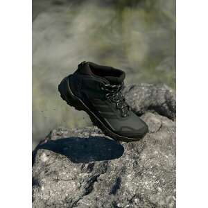 �A�f�B�_�X �e���b�N�X ���f�B�[�X �n�C�L���O �X�|�[�c Hiking shoes - carbon/core black/semi flash aqua