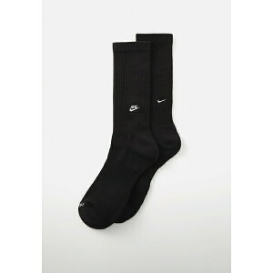 iCL Y T_ V[Y U NK ED CSH CREW 2PACK EMBRDY - Socks - black/white)