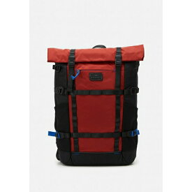 ドーナッツ メンズ バックパック・リュックサック バッグ PARATROOPER UNISEX - Rucksack - blood orange