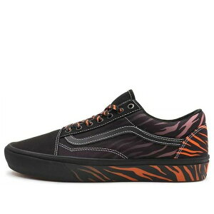 Vans �o���Y �����Y �X�j�[�J�[ �yVans Discovery Inc x Comfycush Old Skool 'Project Cat' VN0A5DYC9KH�z �T�C�Y US_9.5(27.5cm)