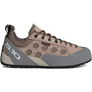 adidas �A�f�B�_�X ���f�B�[�X �X�j�[�J�[ �yadidas Five Ten Guide Tennie Wonder Taupe Earth Strata (Women's)�z �T�C�Y US_8(25.0cm) Wonder Taupe/Earth Strata/Grey Three