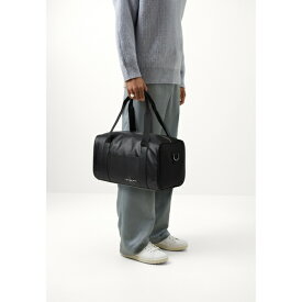 カルバンクライン メンズ サンダル シューズ MONOGRAM SOFT FLIGHT DUFFLE UNISEX - Weekend bag - black