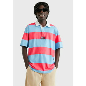 トミーヒルフィガー メンズ Tシャツ トップス SKATER BOLD STRIPE RUGBY - Polo shirt - laser pink / stripe