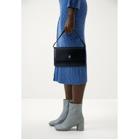 トミー ヒルフィガー レディース ハンドバッグ バッグ MONOTYPE SHOULDER BAG - Handbag - space blue