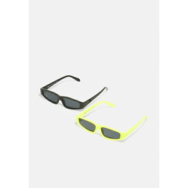 アーバン クラシックス メンズ サングラス・アイウェア アクセサリー SUNGLASSES LEFKADA UNISEX 2 PACK - Sunglasses - neonyellow/black