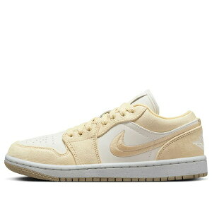 Air Jordan �W���[�_�� ���f�B�[�X �X�j�[�J�[ Team Gold/Sail �y(WMNS) Air Jordan 1 Low SE 'Canvas - Team Gold' FN3722-701�z �T�C�Y US_8(25.0cm)
