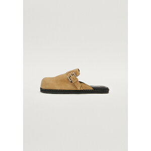 XL[m Y T_ V[Y Mules - beige