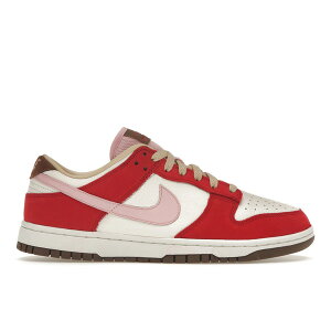 Nike �i�C�L ���f�B�[�X �X�j�[�J�[ �yNike Dunk Low PRM Bacon (Women's)�z �T�C�Y US_W_10.5 Sport Red/Sheen/Sail/Medium Brown