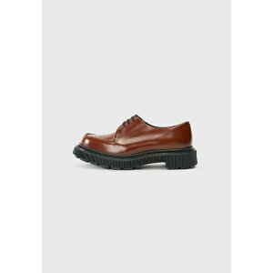 Af[ fB[X T_ V[Y TYPE 124 UNISEX - Lace-ups - gold-coloured brown