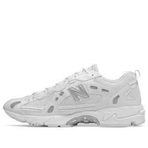 New Balance �j���[�o�����X �����Y �X�j�[�J�[ �yNew Balance 827 Adzorb 'White' ML827AAD�z �T�C�Y US_M_4.5
