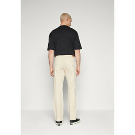 トミーヒルフィガー メンズ サンダル シューズ RYAN GARMENT - Straight leg jeans - newsprint