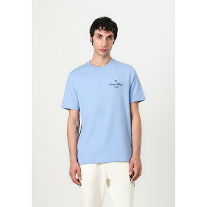 g~[ qtBK[ Y T_ V[Y OUTLINE FLAG SCRIPT TEE UNISEX - Print T-shirt - cloudy blue