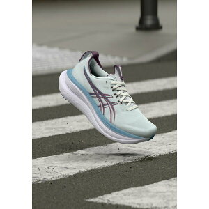�A�V�b�N�X ���f�B�[�X �t�B�b�g�l�X �X�|�[�c GEL NIMBUS 28 - Road running shoes - arctic blue/velvet purple