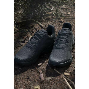 AfB_X ebNX Y T_ V[Y SOULSTRIDE - Trail running shoes - core black/carbon/grey six
