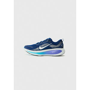 iCL Y T_ V[Y VOMERO 18 - Road running shoes - blue void/silver-coloured/blue/crimson/pure platinum-coloured/violet