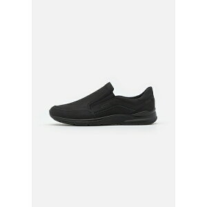 GR[ Y Xj[J[ V[Y IRVING - Trainers - black