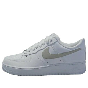 Nike �i�C�L �����Y �X�j�[�J�[ �G�A�t�H�[�X �yNike Air Force 1 '07 'White Light Smoke Grey' FJ4146-125�z �T�C�Y US_8.5(26.5cm)