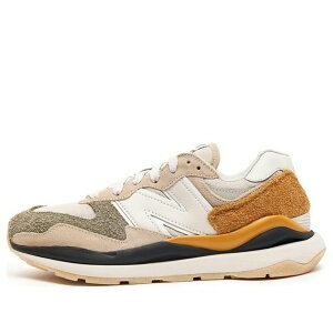 New Balance �j���[�o�����X �����Y �X�j�[�J�[ �yNew Balance 57/40 'Moon Ash Golden Hour' M5740TRA�z �T�C�Y US_8(26.0cm)
