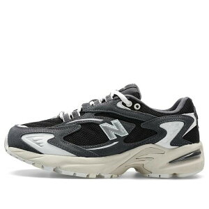 New Balance �j���[�o�����X �����Y �X�j�[�J�[ �yNew Balance 725 'Black White Silver' ML725AC�z �T�C�Y US_6(24.0cm)
