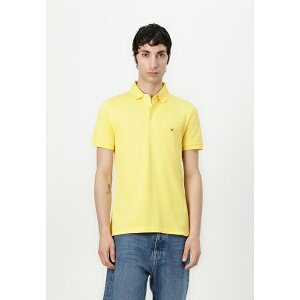 g~[ qtBK[ Y T_ V[Y SLIM - Polo shirt - soft canary