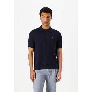 g~[ qtBK[ Y Vc gbvX ESSENTIAL SHIRT - Shirt - desert sky