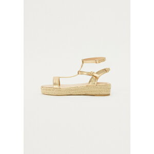 Ai tB[h fB[X T_ V[Y Ankle cuff sandals - gold