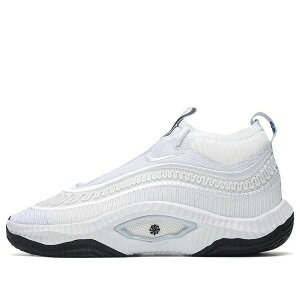 Nike �i�C�L �����Y �X�j�[�J�[ �yNike Cosmic Unity 3 'Summit White black' DV2770-100�z �T�C�Y US_10.5(28.5cm)