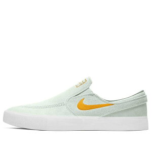 Nike �i�C�L �����Y �X�j�[�J�[ �G�X�r�[ �yNike Zoom Stefan Janoski Slip RM SB 'Summit White University Gold' AT8899-100�z �T�C�Y US_9(27.0cm)