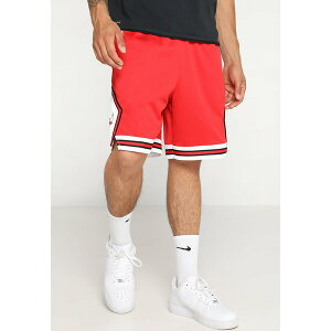 iCL Y oXPbg{[ X|[c CHICAGO BULLS NBA SWINGMAN SHORT ROAD - Sports shorts - university red/white