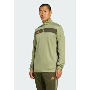 AfB_X Y TVc gbvX TIRO25 ESSENTIALS TRAINING TOP MEN - Long sleeved top - tent green night cargo impact orange