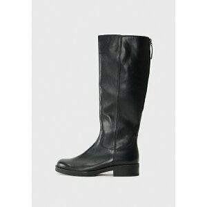 K{[ fB[X u[c V[Y Boots - schwarz