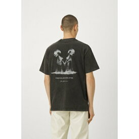 ハンコペンハーゲン メンズ Tシャツ トップス ALIENS IN LOVE BOXY TEE UNISEX - Print T-shirt - faded black