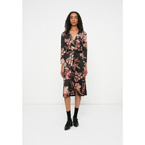 �A���i �t�B�[���h ���f�B�[�X �����s�[�X �g�b�v�X Day dress - multi-coloured