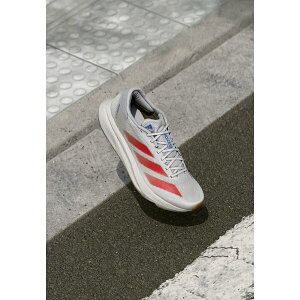 AfB_X fB[X tBbglX X|[c ADIZERO - Road running shoes - cloud white pure ruby royal blue