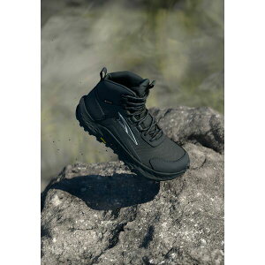 �I���g�� ���f�B�[�X �n�C�L���O �X�|�[�c W TIMP 5 HIKER GTX - Hiking shoes - black