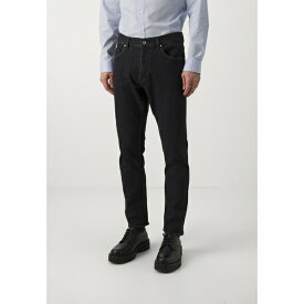 タイガー オブ スウェーデン メンズ サンダル シューズ PISTOLERO - Slim fit jeans - black