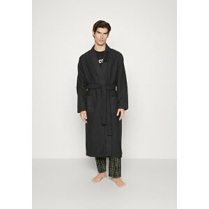 {X Y T_ V[Y WAFFLE KIMONO - Dressing gown - black