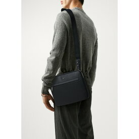 ボス メンズ ショルダーバッグ バッグ RAY CROSS FOLIO - Across body bag - black