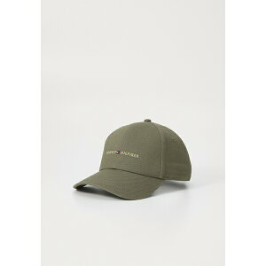 g~[ qtBK[ Y Xq ANZT[ FOUNDATION 6 PANEL - Cap - battle green