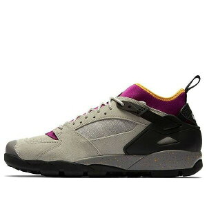 Nike �i�C�L �����Y �X�j�[�J�[ �yNike Air Revaderchi 'Red Plum' AR0479-001�z �T�C�Y US_7(25.0cm)