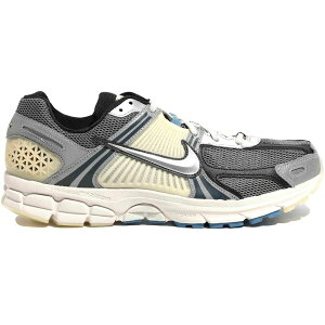 Nike �i�C�L �����Y �X�j�[�J�[ �yNike Zoom Vomero 5 Cheung Ka Long Don't Lose Your Way�z �T�C�Y US_8.5(26.5cm) Black/Metallic Silver-Phantom