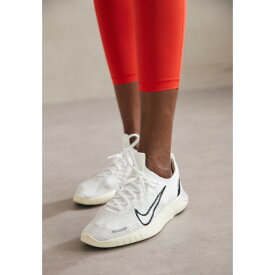 ナイキ レディース フィットネス スポーツ FREE RN FK NEXT NATURE - Minimalist running shoes - white/black/coconut milk/photon dust